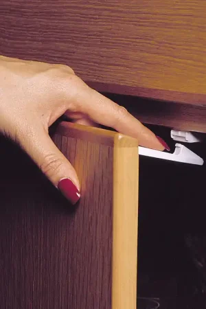 Dreambaby White Plastic Cabinet/Drawer Latches 3 pk Best Price