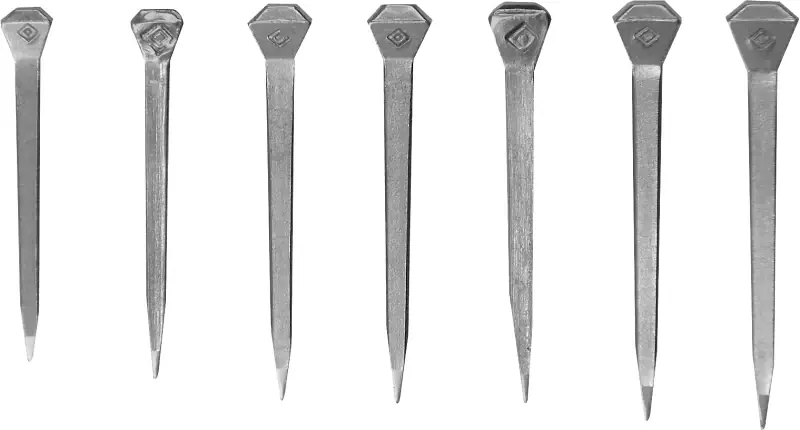 Diamond Farrier D5CH1N Horseshoe Nail, #5, 49.6 mm L, Steel Flash Sale